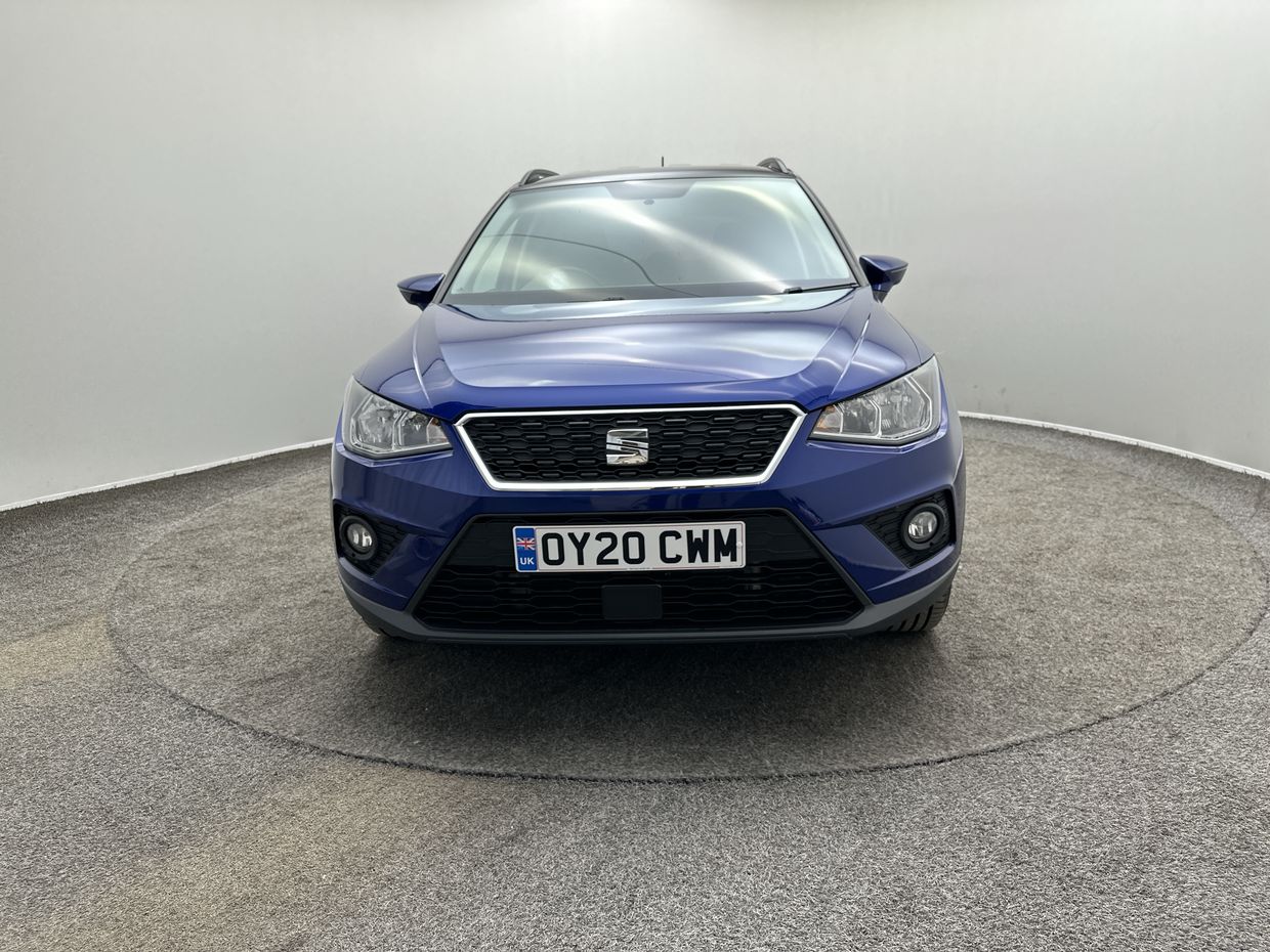 SEAT Arona Photo 2