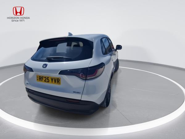 Honda ZR-V Photo 7