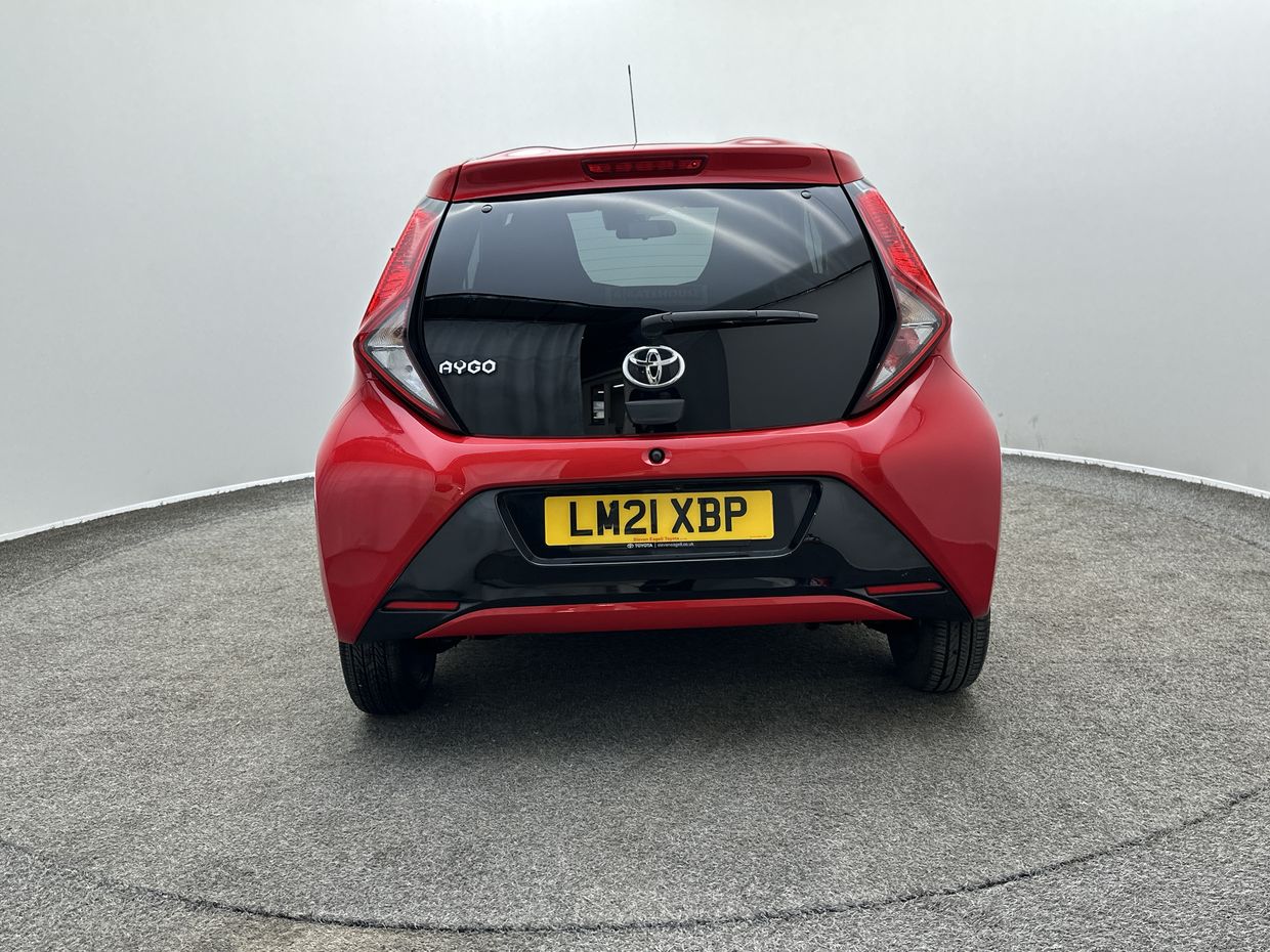 Toyota AYGO Photo 6