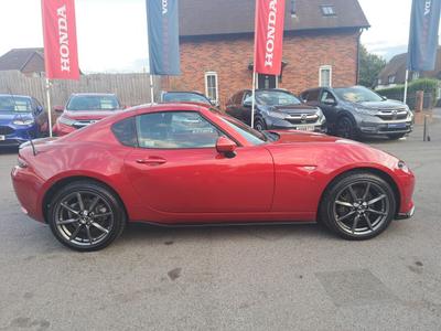 Mazda MX-5 RF Photo 12
