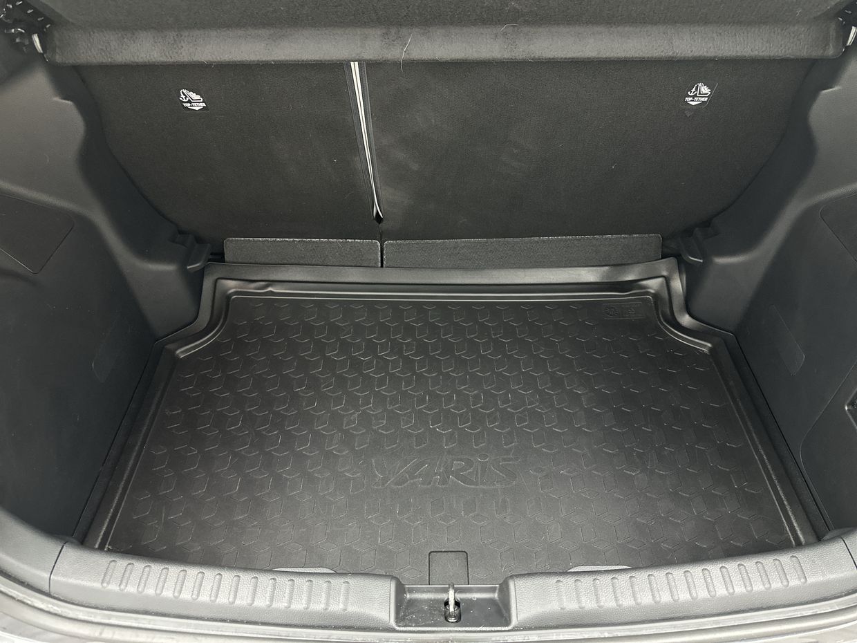 Toyota Yaris Photo 19