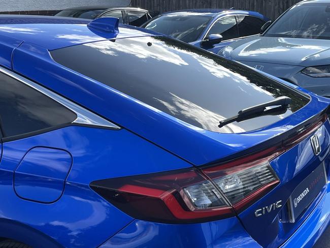 Honda Civic Photo spincar-c79018d81aee3533c8ce1343e7a1b797af6c7aca.jpg