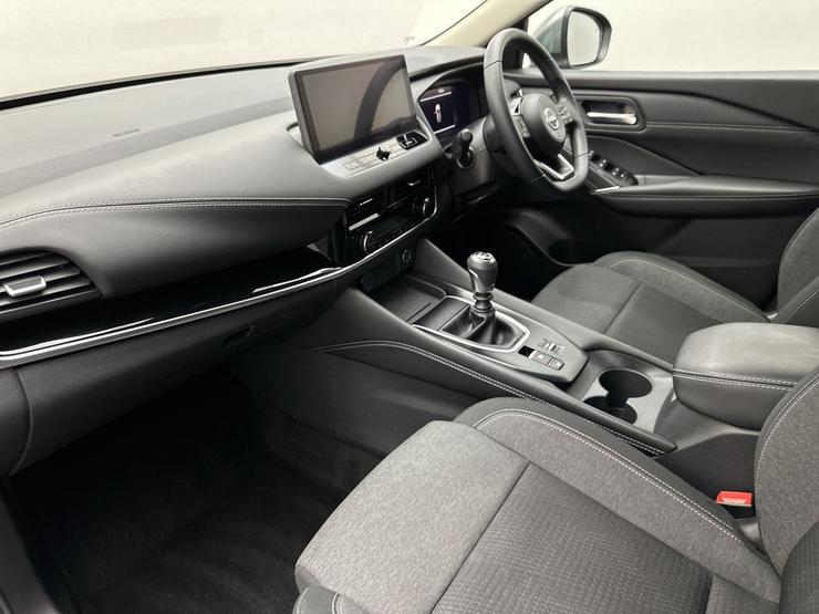 Nissan QASHQAI Photo spincar-c794f8416ebd2cd50cc0166e88c6cd6aff040a4b.jpg