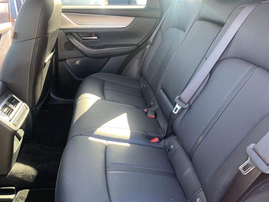 Mazda CX-60 Photo spincar-c82731e87f51125a8eacfa6ed992ddfb09eebd33.jpg