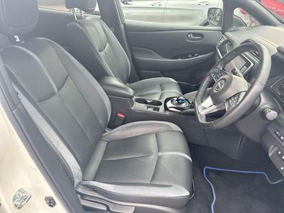 Nissan Leaf Photo 24