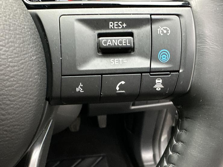 Nissan QASHQAI Photo spincar-c957d041605dd6524f8102d99cec8744a0e82c78.jpg