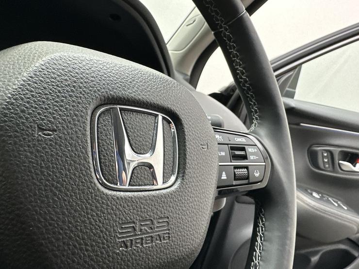 Honda ZR-V Photo spincar-ca4e034d505416e5e1d3672e5713e39d67b1c70f.jpg