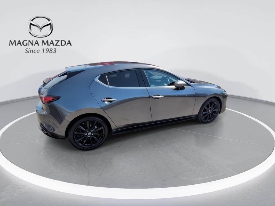 Mazda Mazda3 Photo spincar-cb4083d3fd75d09a23972215ef1c8e01c4f10fa1.jpg