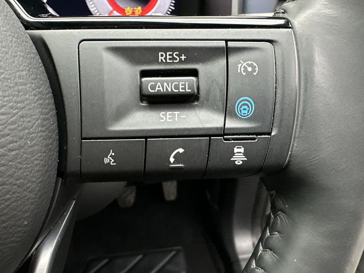Nissan QASHQAI Photo spincar-cbcc2800a3c04e2e88f333fe0045b0e6c65b18d2.jpg