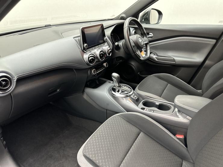 Nissan JUKE Photo spincar-cc054fbfa8a5e9f248c05743e11e5b0e7bdcca45.jpg