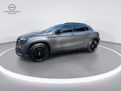 Mercedes-Benz GLA Photo 4