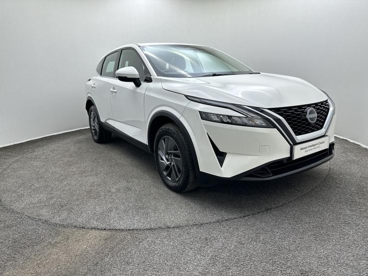 Nissan QASHQAI Photo spincar-cc8394863bc060837ed54455fa1634d64ea5e592.jpg