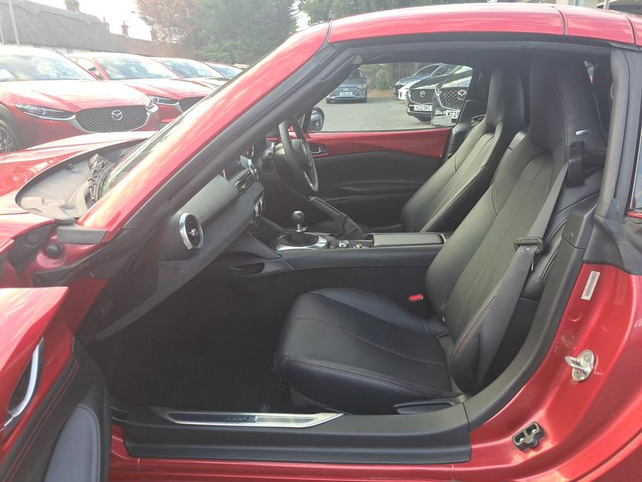 Mazda MX-5 RF Photo spincar-ccbcd5afbc913d8832ea63e910076d288702b717.jpg