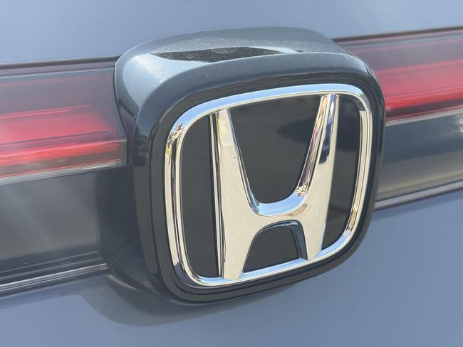 Honda HR-V Photo spincar-ccf5fa725a873dcb0e81799b4f1bda87c4d9c90d.jpg
