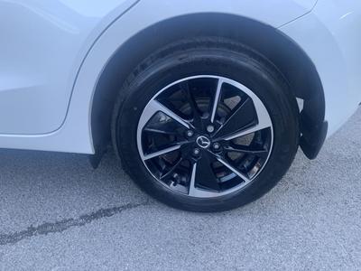 Mazda Mazda2 Photo 17