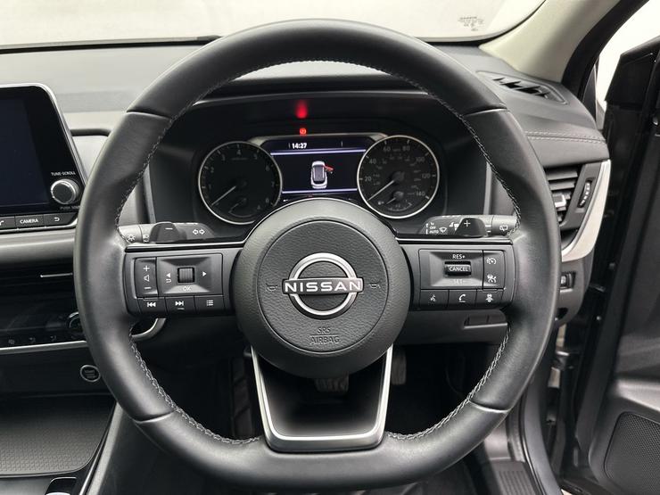 Nissan QASHQAI Photo spincar-ce42c1fe194f0904cf1bafa20d3ba16e83748882.jpg
