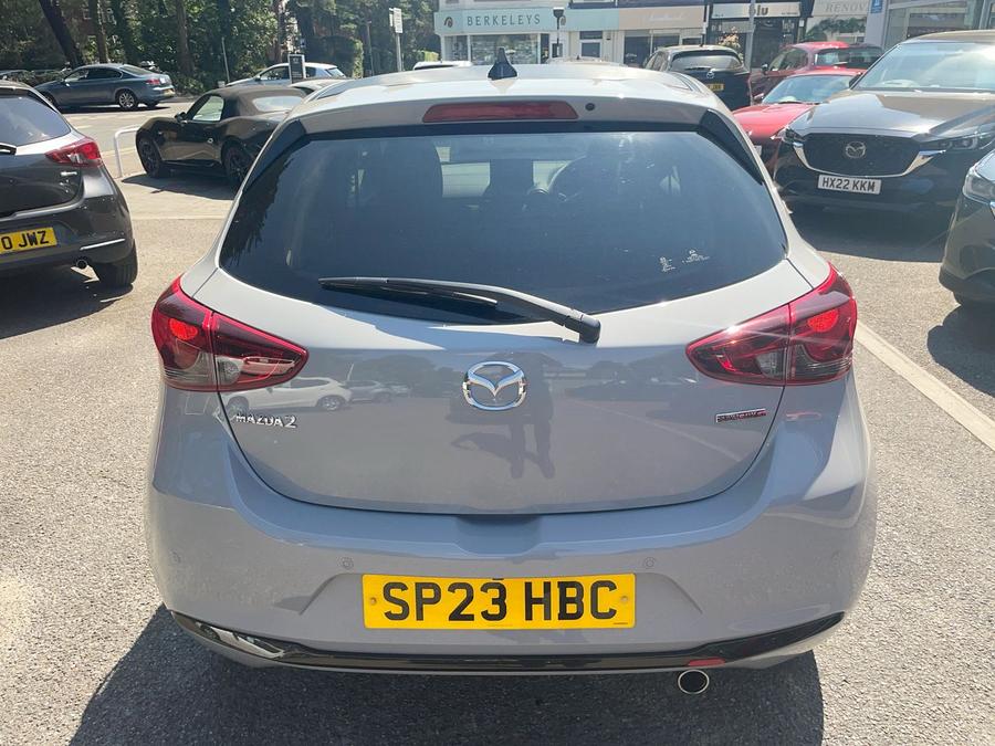Mazda Mazda2 Photo spincar-d1171b45de16d1e5329283d09136ec8811d8d1a2.jpg