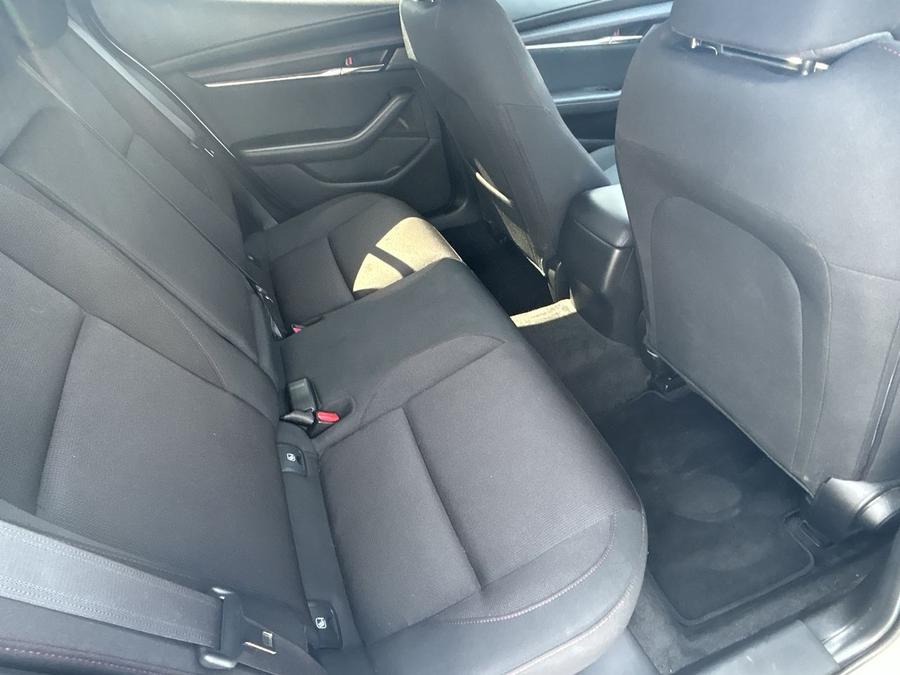 Mazda Mazda3 Photo spincar-d196bb8a76185e83af6da3e0d8944bbb1c35b023.jpg