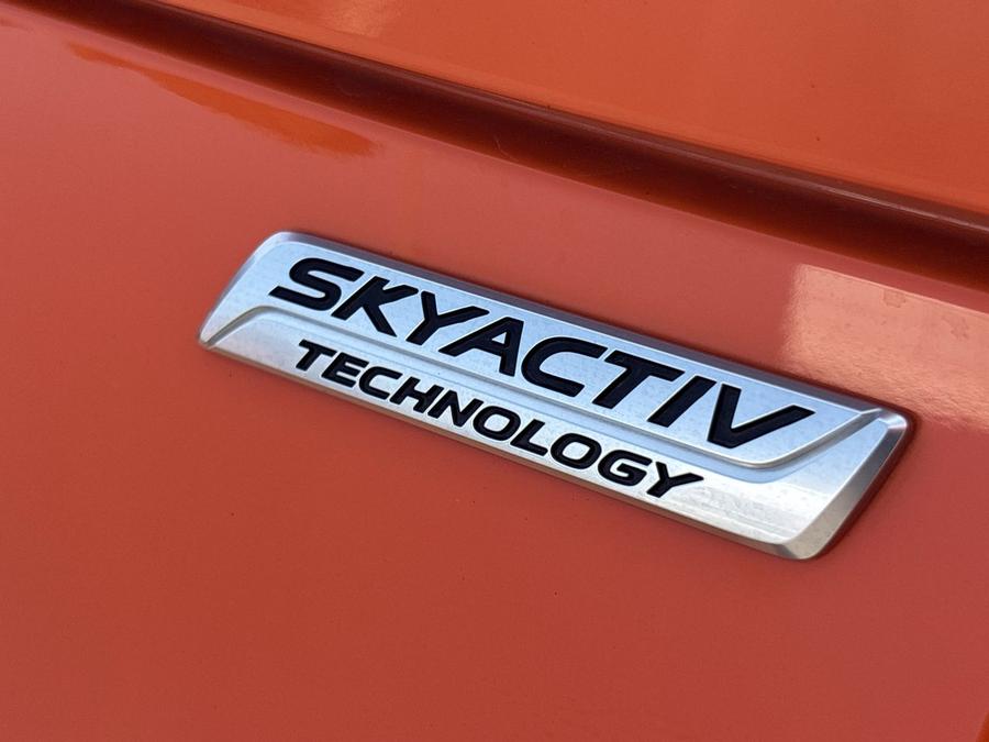 Mazda MX-5 Photo spincar-d2057f0825a4754da6a4fc05083823c488bdc4d2.jpg