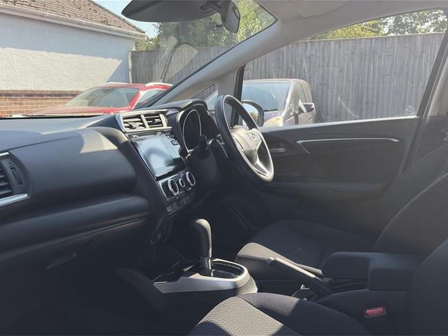 Honda Jazz Photo spincar-d21dd56bb3675349eef68cd469697835ac92cfb2.jpg