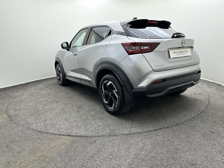 Nissan JUKE Photo spincar-d2495dfe09a031d8103c336c439c6be8ec09e07c.jpg