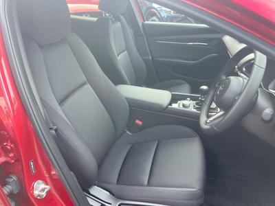 Mazda Mazda3 Photo 13