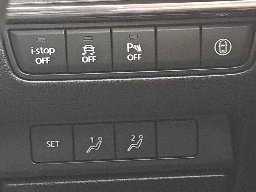 Mazda Mazda3 Photo spincar-d3079551e7e7c86e3c0ee22858a2a6173a94fda2.jpg