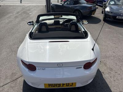 Mazda MX-5 Photo 45