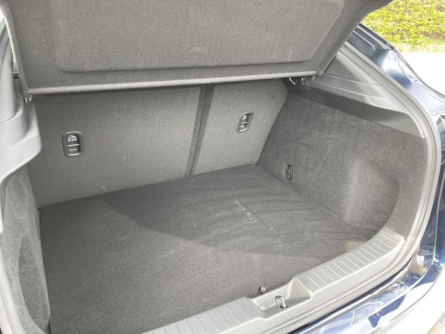 Mazda CX-30 Photo spincar-d4b76f649e64d90b14029ca9802b6da7575477c7.jpg