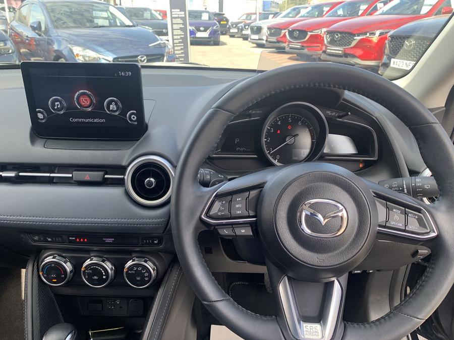 Mazda Mazda2 Photo spincar-d4d65fb5f0eaef61cbb4cabbbf81b5e447c1da74.jpg