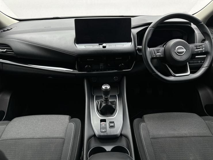 Nissan QASHQAI Photo spincar-d548fea6ac1ed6ccdf1935c58681368811dcbd56.jpg