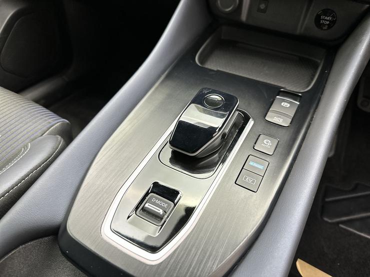 Nissan Qashqai Photo spincar-d549586276aeb155af8d3f68fbbf94c44ffd97c7.jpg