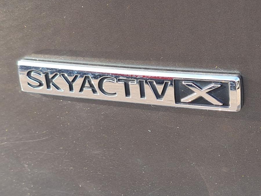 Mazda Mazda3 Photo spincar-d56a0b986025cd1620162a0653b63d7998ec9cba.jpg