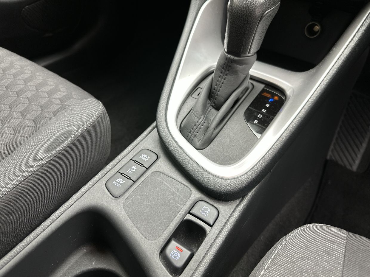 Toyota Yaris Photo 24