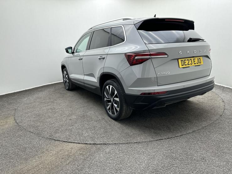 Skoda KAROQ Photo spincar-d5fe9cc557a293c38f925ada0bfdbfd21c5e5422.jpg