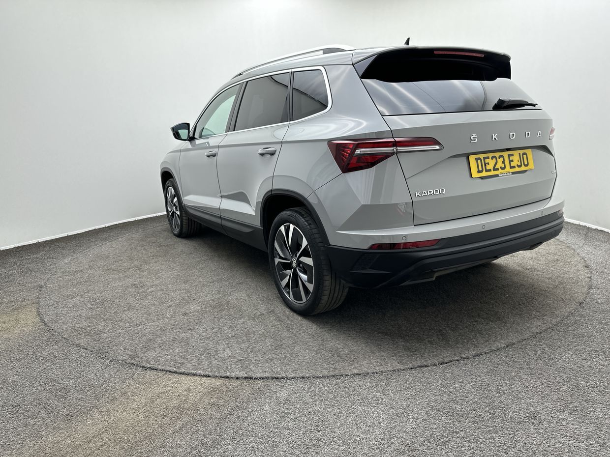 Skoda KAROQ Photo 5