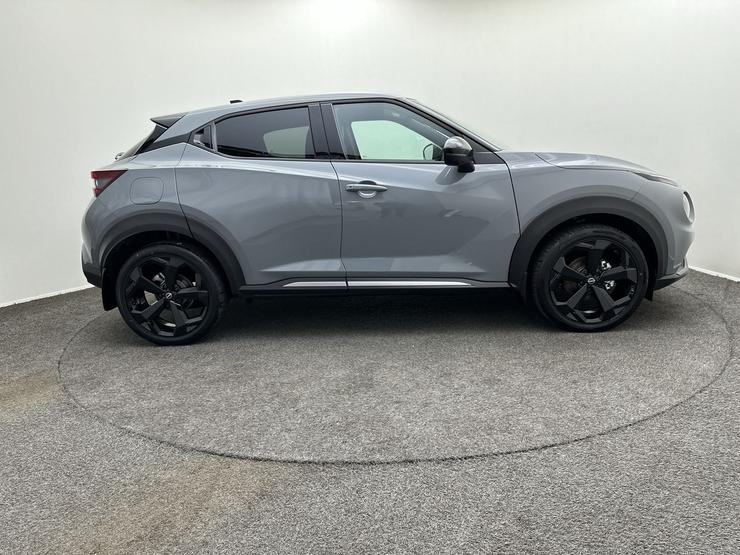 Nissan JUKE Photo spincar-d658dd800b086300568ef4e7b6562714062586be.jpg