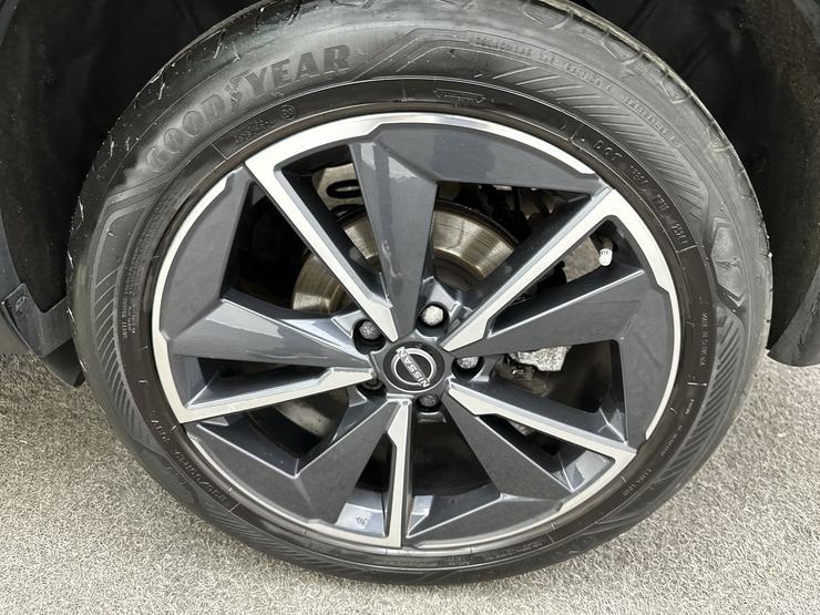 Nissan QASHQAI Photo spincar-d7137d185e93992564b9c090f258177d709f26ee.jpg