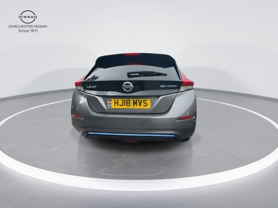 Nissan Leaf Photo spincar-d830dc744c8fe6d0cff7a363961613171143e336.jpg