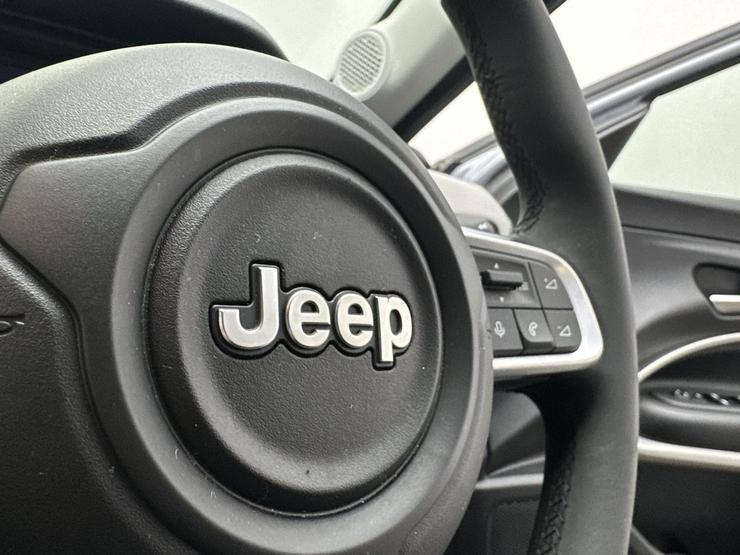 Jeep Avenger Photo spincar-d8d2b8885c745af76c5df318985c5739ff9adfb9.jpg
