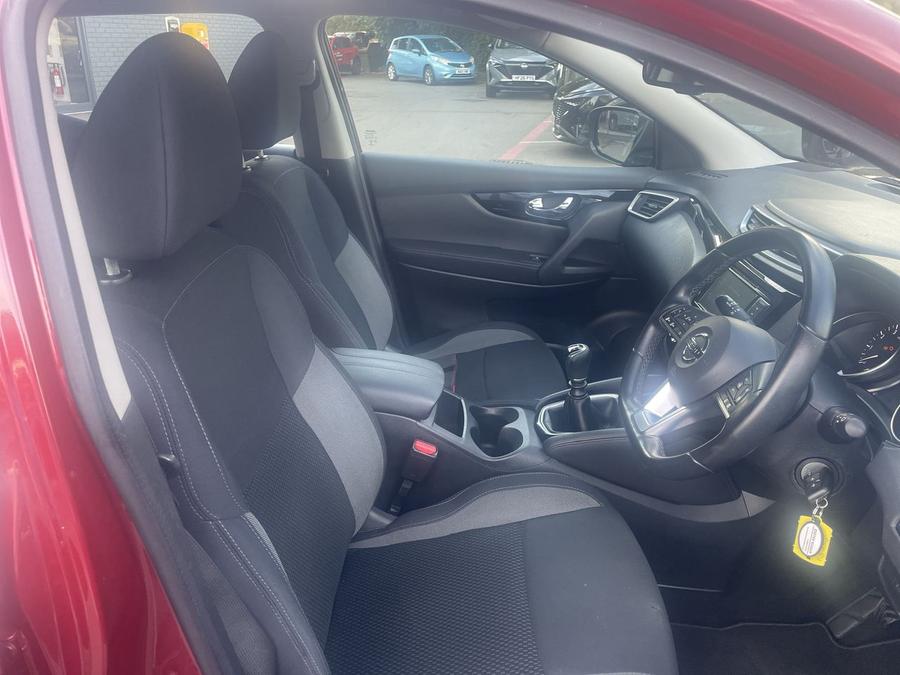 Nissan Qashqai Photo spincar-d8e605850e37bcafecd0d952393a25a12c08196f.jpg