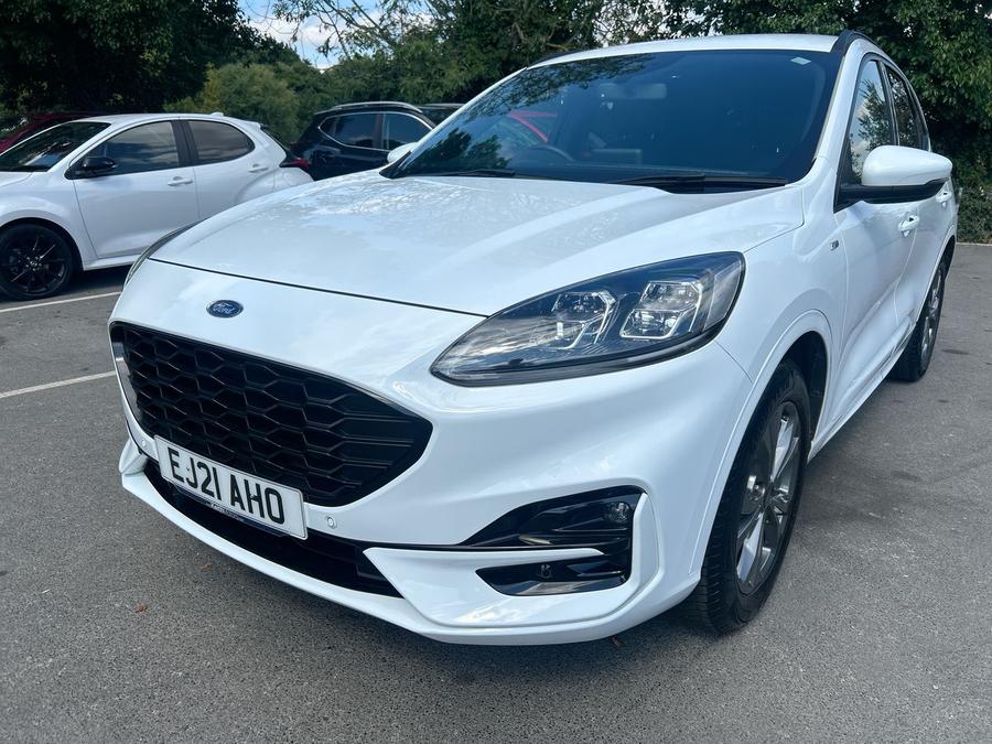 Ford Kuga Photo spincar-d9c063320264c6b9114ab081efaf6340f3abf074.jpg