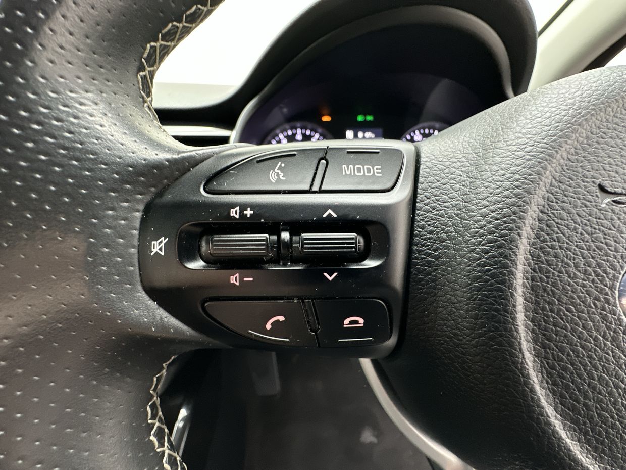 Kia STONIC Photo 11