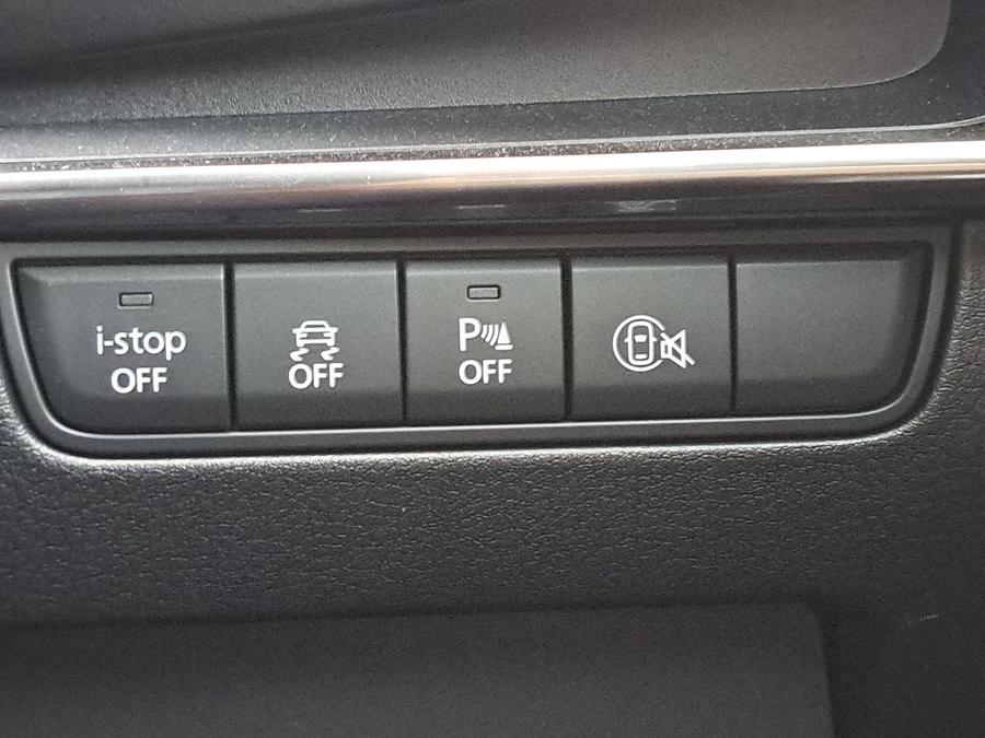 Mazda Mazda3 Photo spincar-db9ed64cf8398d29af5ad380b7d2d2944920c701.jpg