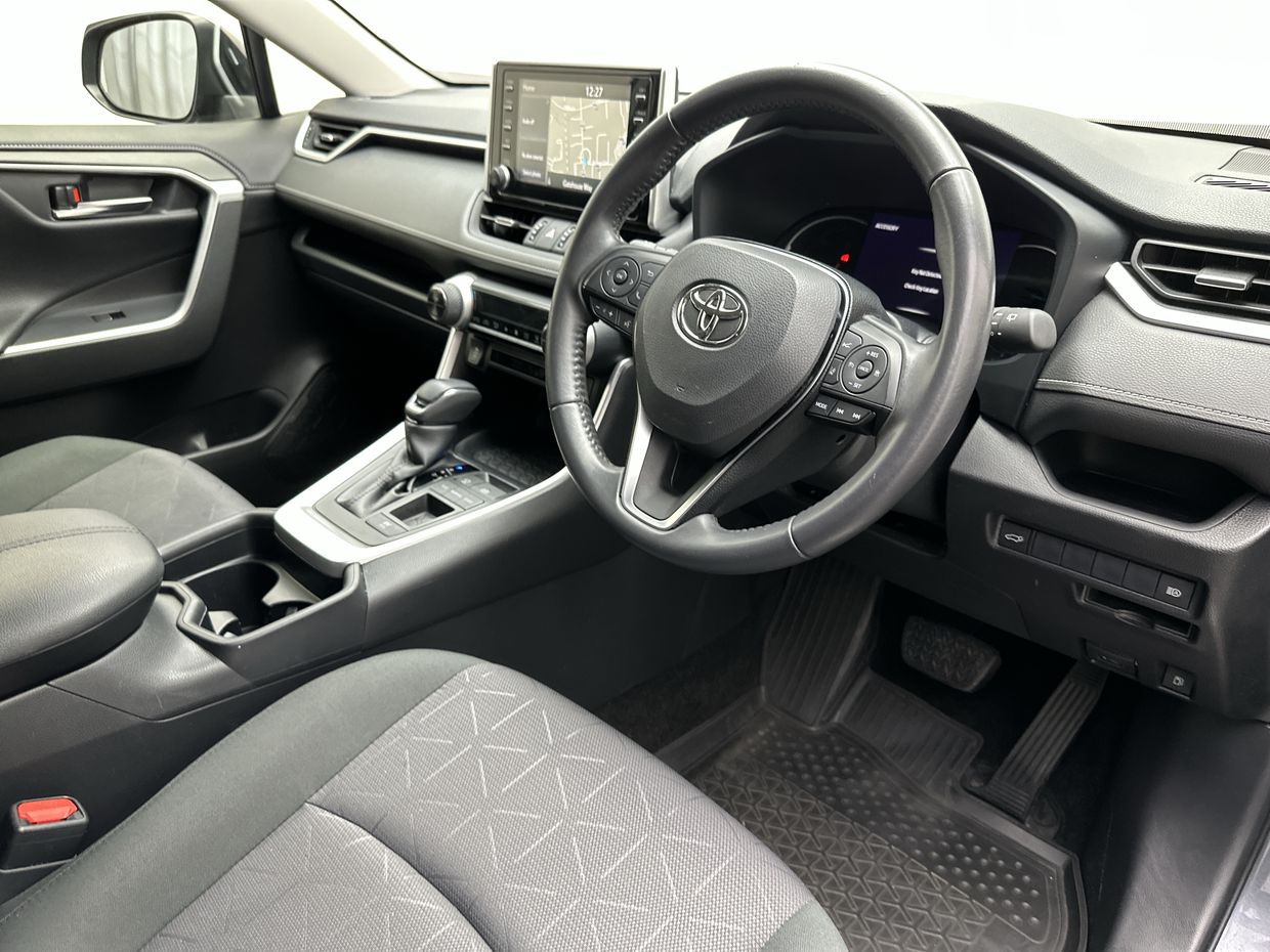 Toyota RAV4 Photo 16