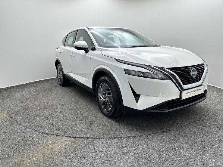 Nissan QASHQAI Photo spincar-dc2b526dedf174cb6334bf2a7cd42b19b4fe10cb.jpg