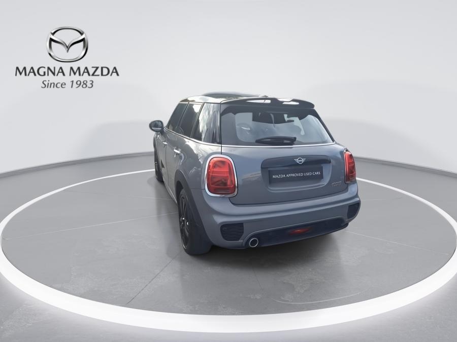 MINI Hatch Photo spincar-dd63425aa218b2c63db72a560fc1b540d16e4e20.jpg