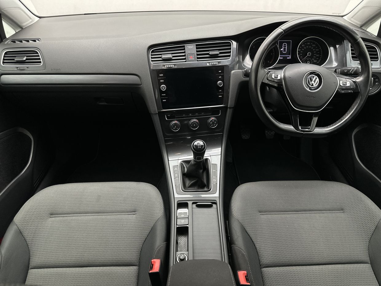 Volkswagen GOLF Photo 14