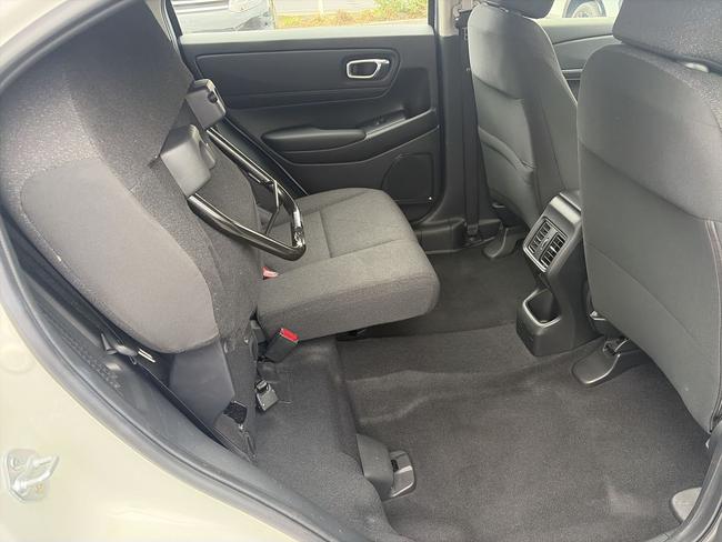 Honda HR-V Photo spincar-de7be71aadf7dd0d7637e98761a0e3f20a9be76a.jpg