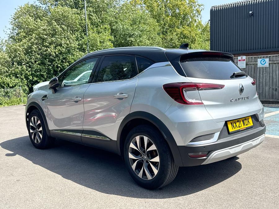 Renault Captur Photo spincar-df16a8b8b873530d05e5bd6bf61cbd07da00806e.jpg